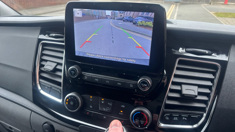 Ford Transit Custom 280 L1 Diesel Fwd 2.0 EcoBlue 130ps Low Roof Limited Van